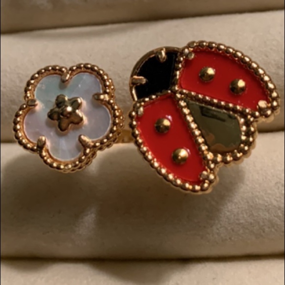 18 K gold Ring of mother of pearl butterfly $ flower adjustable Ring - Picture 14 of 15